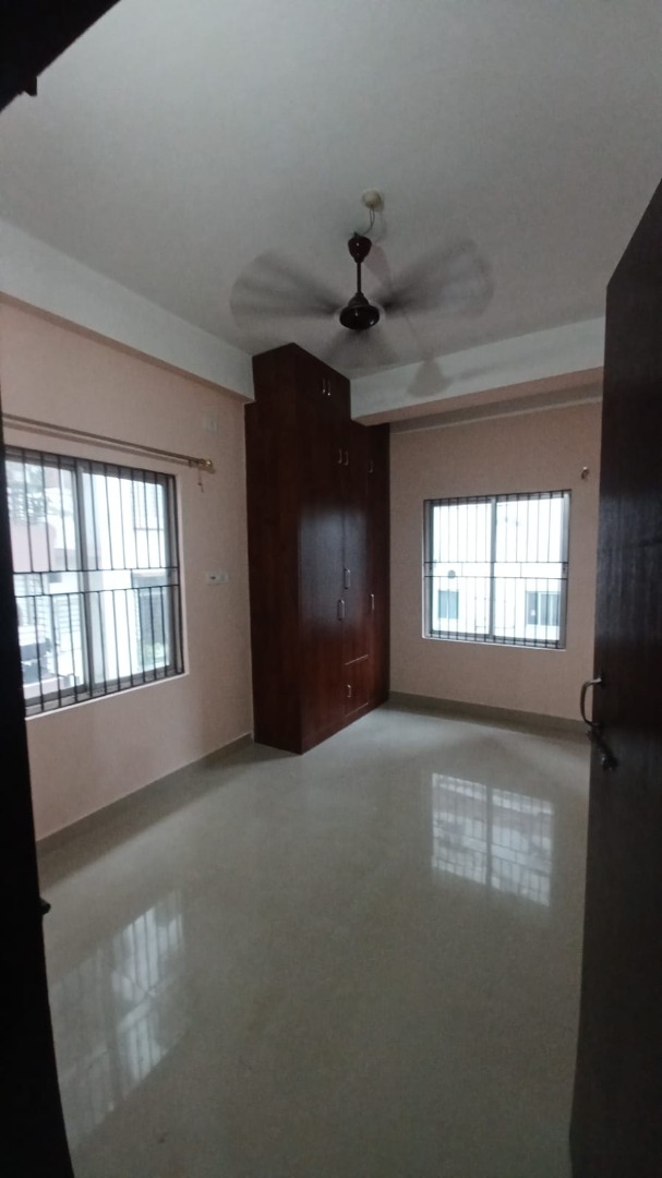 Semi Furnished 3bhk in Beltola, Guwahati, Assam, India for Rent